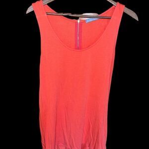 ‎Olivia Moon coral tank with back zipper size medium